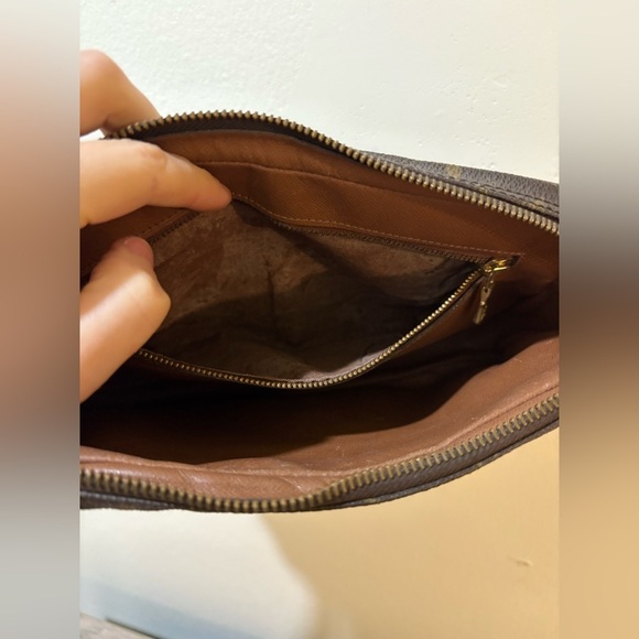 Louis Vuitton Monogram Canvas Pochette Marly Bandoulière / Marly Clutch Wristlet - Picture 9 of 12